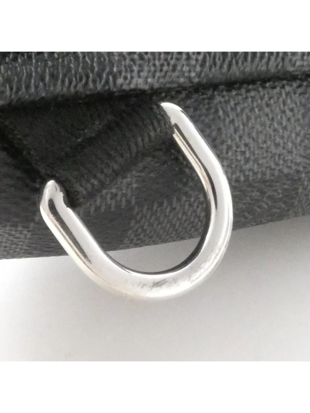 Louis Vuitton Damier Graphite Avenue Sling